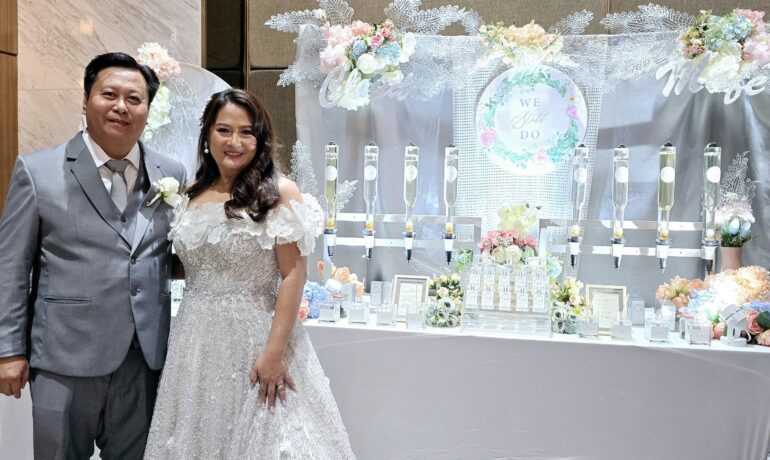 Anneka Scents Perfume Bar and Giveaways