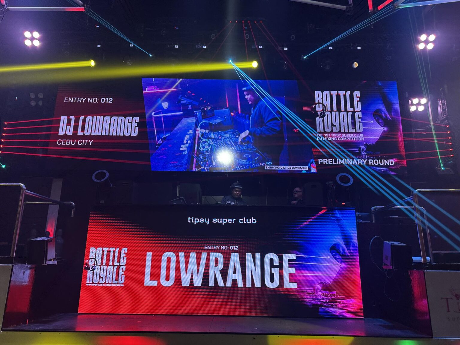 DJ LOWRANGE performing at a Cebu wedding
