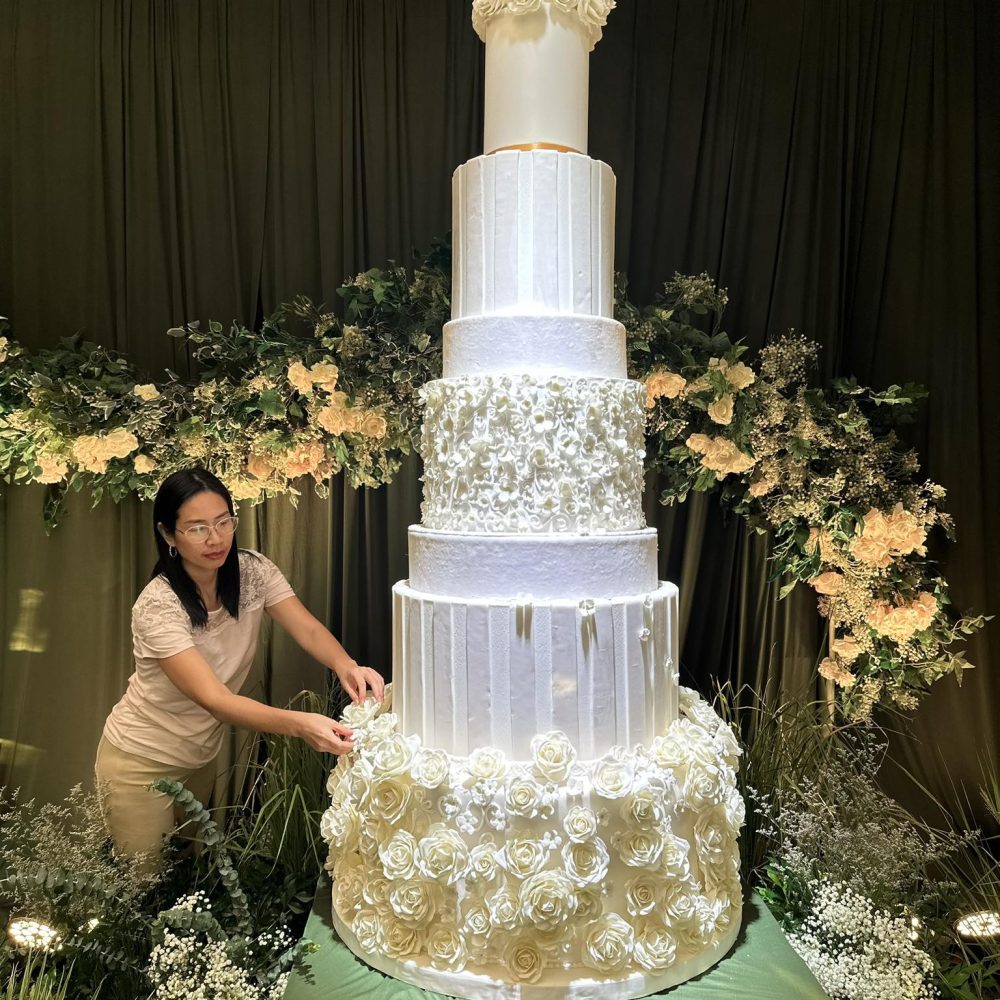 The chocolate leaf (15)