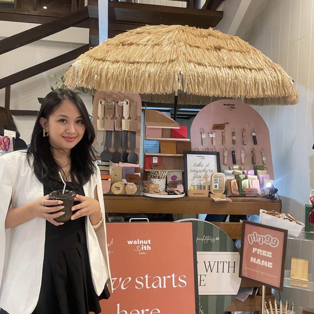 Wallnut with Love (2)