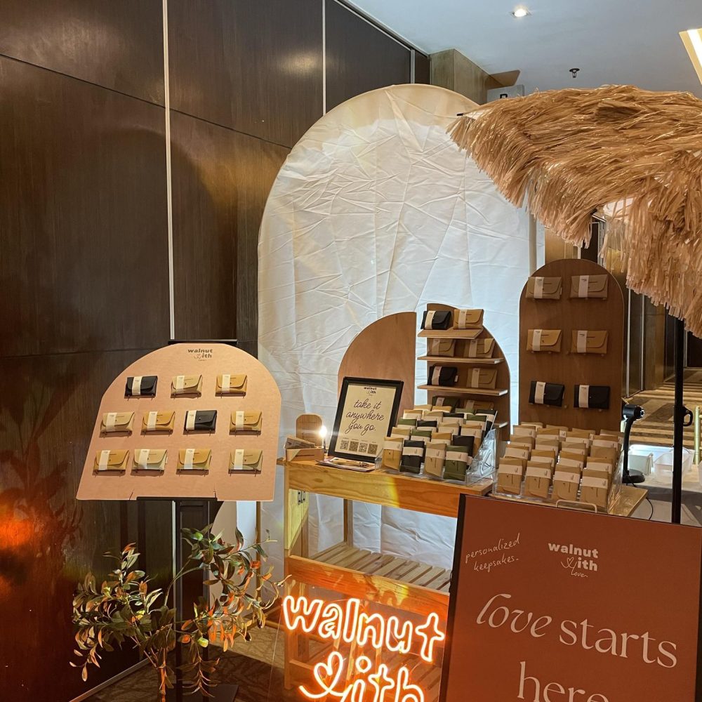 Wallnut with Love (6)