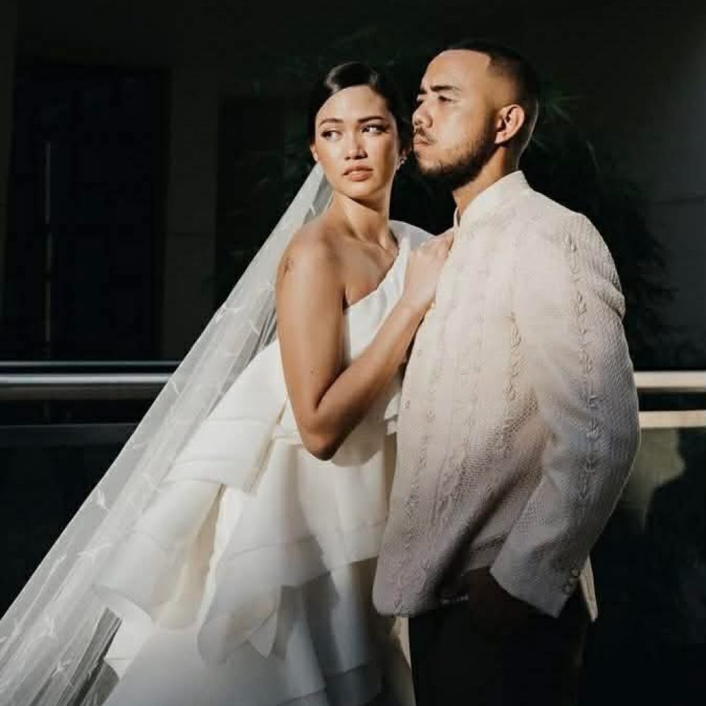 White Mannequin (14)